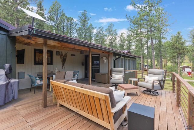 22749 SUNNYSIDE GULCH RD, Silver City, SD 57702