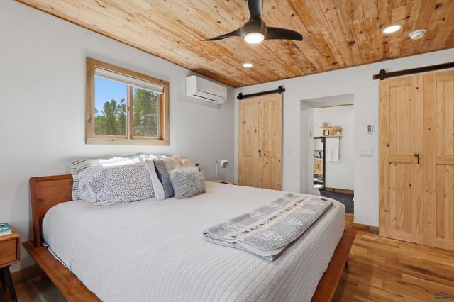 22749 SUNNYSIDE GULCH RD, Silver City, SD 57702