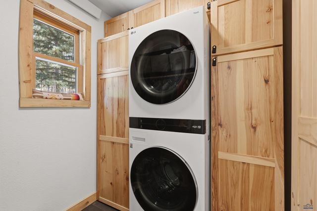 22749 SUNNYSIDE GULCH RD, Silver City, SD 57702