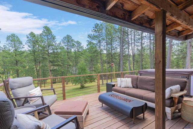 22749 SUNNYSIDE GULCH RD, Silver City, SD 57702