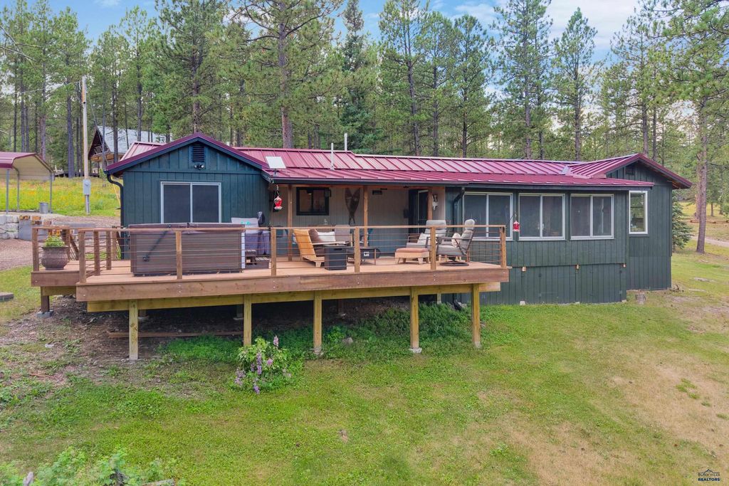 22749 SUNNYSIDE GULCH RD, Silver City, SD 57702