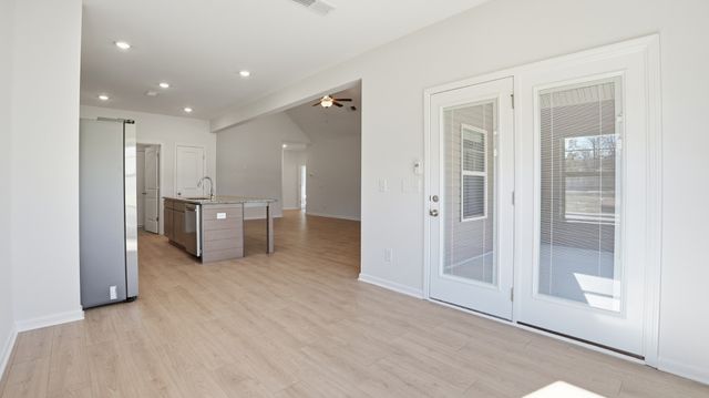 61 Stillwater Way, Tullahoma, TN 37388