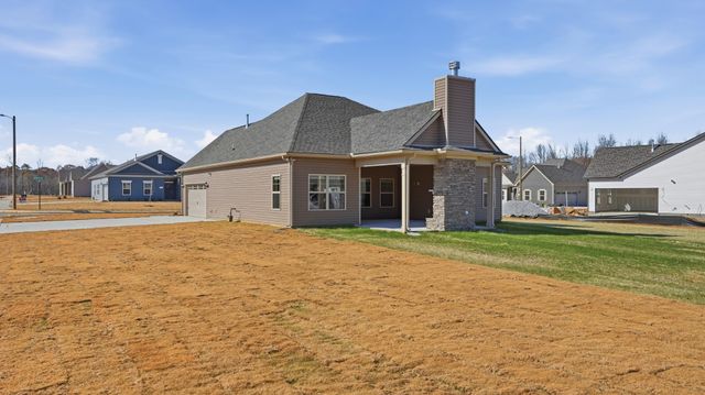 61 Stillwater Way, Tullahoma, TN 37388