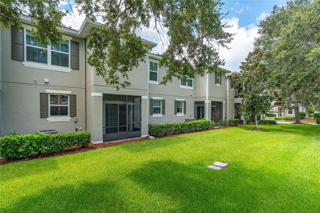 Image 26 of property listing at 104 MISTY GLEN LANE, Daytona Beach, FL 32124
