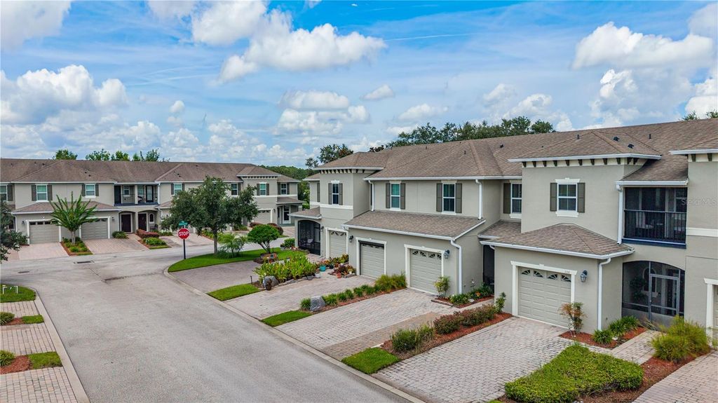 Image 29 of property listing at 104 MISTY GLEN LANE, Daytona Beach, FL 32124