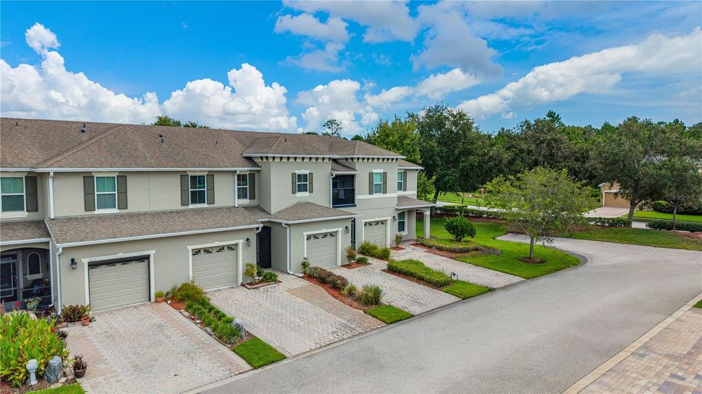 Image 30 of property listing at 104 MISTY GLEN LANE, Daytona Beach, FL 32124