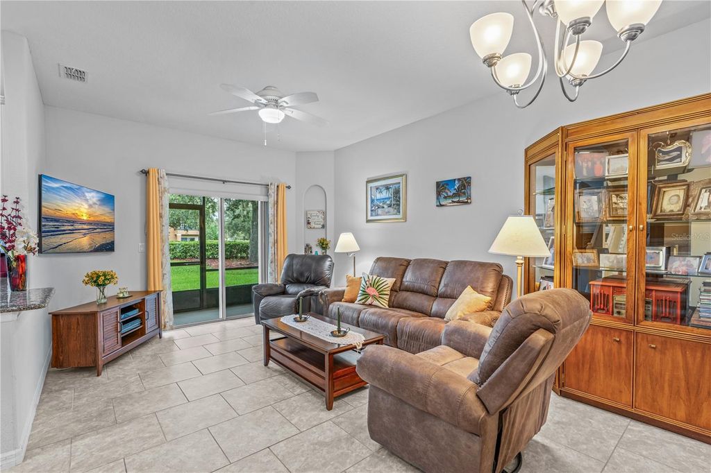 Image 4 of property listing at 104 MISTY GLEN LANE, Daytona Beach, FL 32124