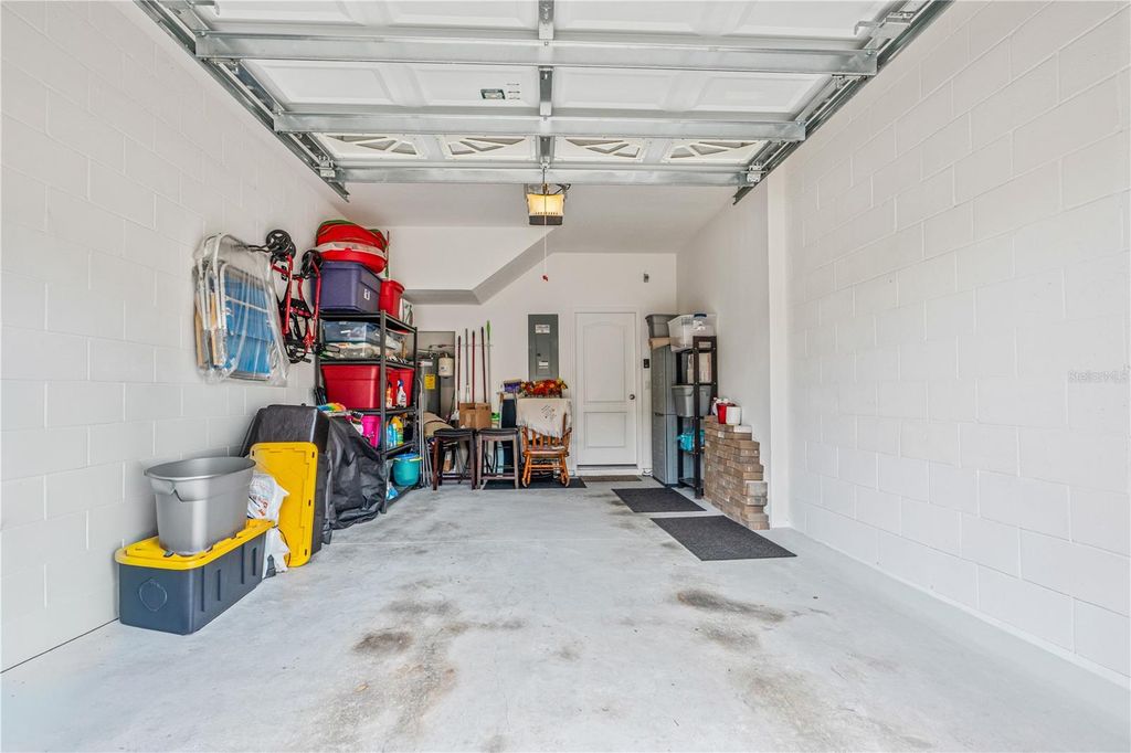 Image 32 of property listing at 104 MISTY GLEN LANE, Daytona Beach, FL 32124