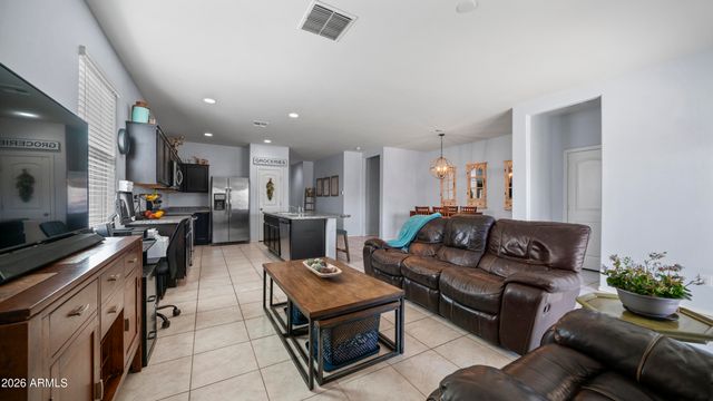 11369 E ASTER Lane, Florence, AZ 85132