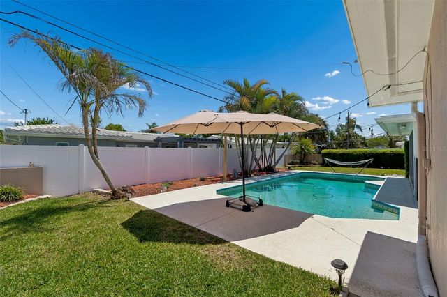 1441 AMBASSADOR DRIVE, Clearwater, FL 33764