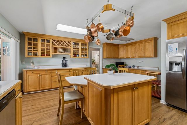 1441 AMBASSADOR DRIVE, Clearwater, FL 33764