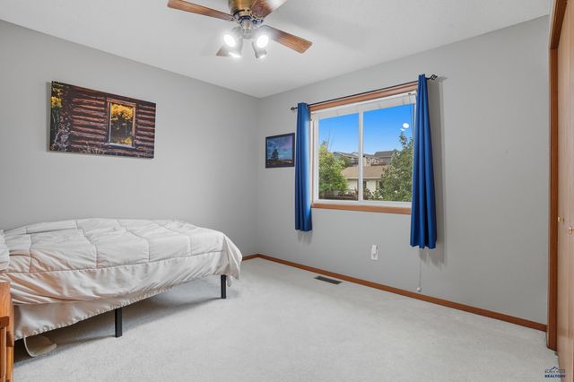 3610 HEMLOCK, Rapid City, SD 57701