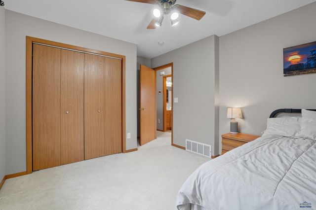 3610 HEMLOCK, Rapid City, SD 57701