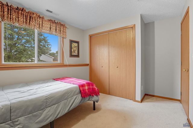 3610 HEMLOCK, Rapid City, SD 57701