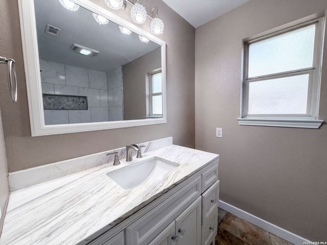 1356 TIMBERWOOD TRL, New Braunfels, TX 78132