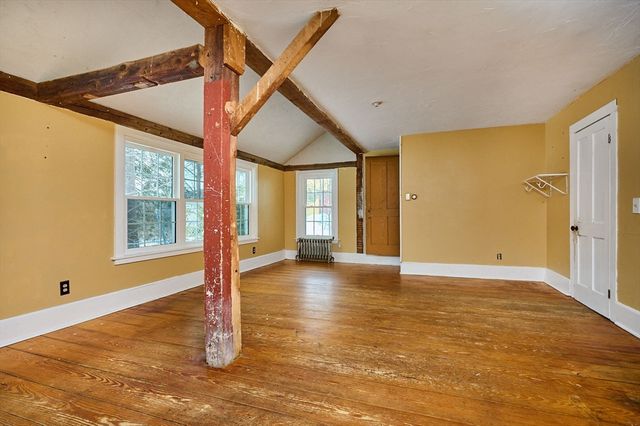 40 Suburban Drive, Ashfield, MA 01330