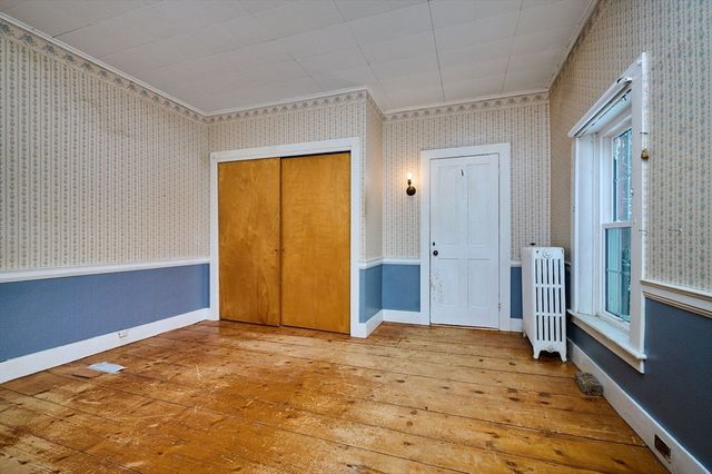 40 Suburban Drive, Ashfield, MA 01330