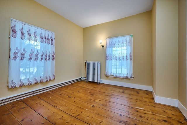 40 Suburban Drive, Ashfield, MA 01330