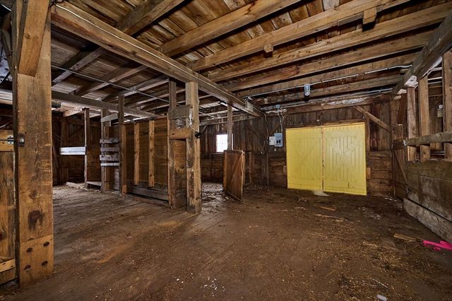 40 Suburban Drive, Ashfield, MA 01330