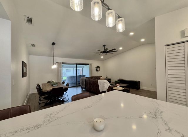 31 Walcott Drive, Boynton Beach, FL 33426