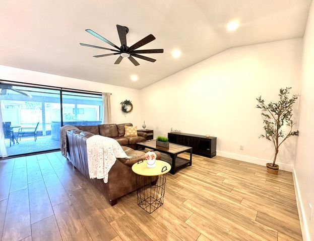 31 Walcott Drive, Boynton Beach, FL 33426