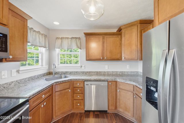 38 NorthCountry Dr, Shelbyville, KY 40065