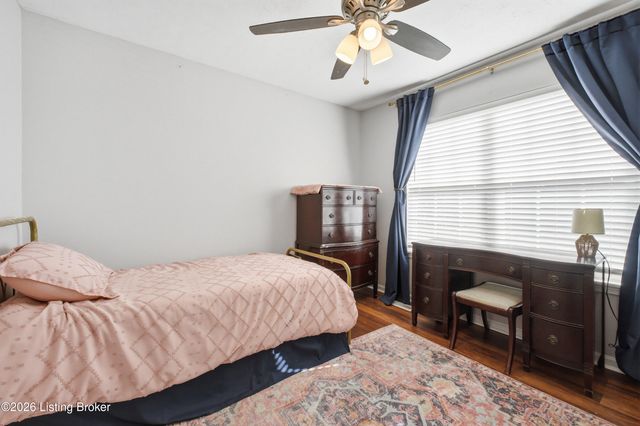 38 NorthCountry Dr, Shelbyville, KY 40065