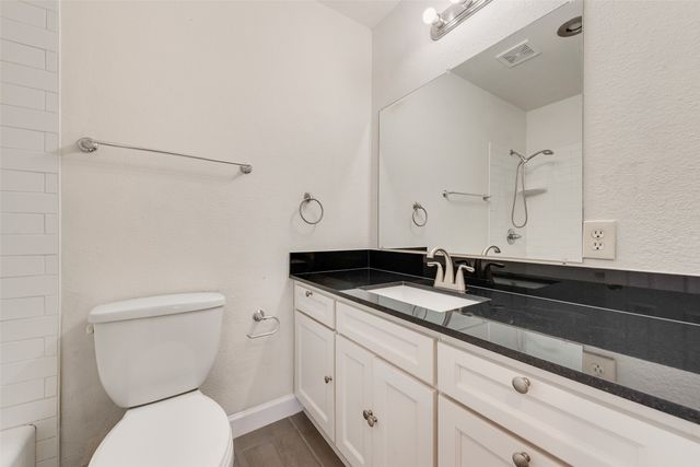 2121 Austin Drive, Carrollton, TX 75006