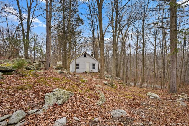 517 E Mountain Road N 515-517, Cold Spring, NY 10516