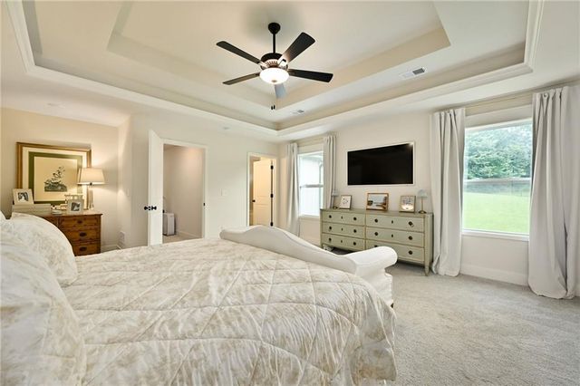 6987 Glenn Lane, Parkville, MO 64152