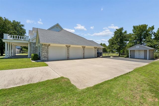 15208 SE 73rd Street, Choctaw, OK 73020