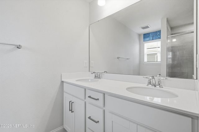 12975 HOLSINGER Boulevard, Jacksonville, FL 32256