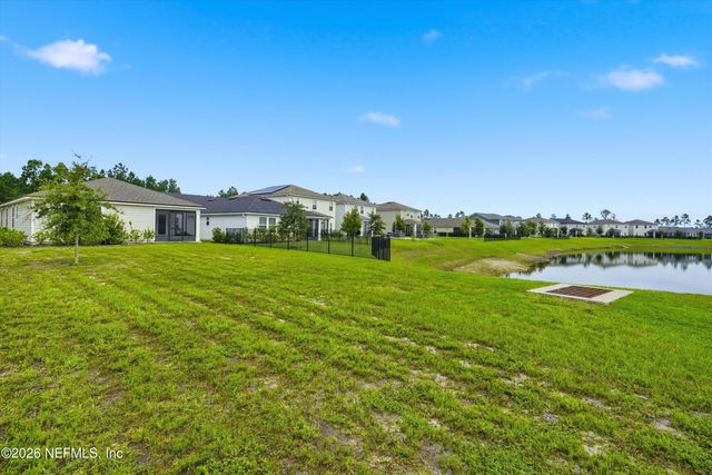 12975 HOLSINGER Boulevard, Jacksonville, FL 32256
