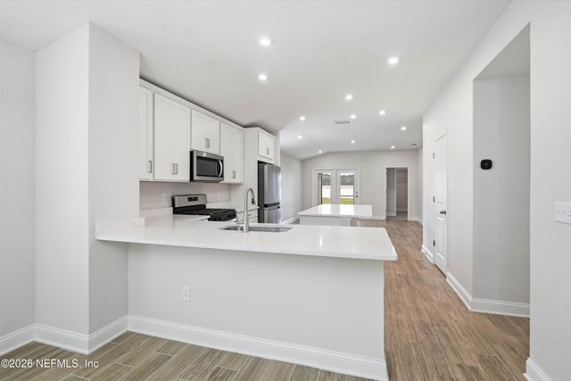 12975 HOLSINGER Boulevard, Jacksonville, FL 32256