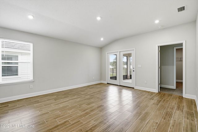 12975 HOLSINGER Boulevard, Jacksonville, FL 32256