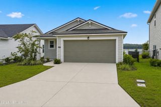 12975 HOLSINGER Boulevard, Jacksonville, FL 32256