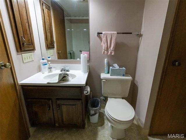 12820 Winnebago Drive, Shipman, IL 62685