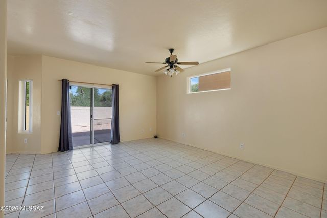 461 E Covered Wagon Drive, Tucson, AZ 85704