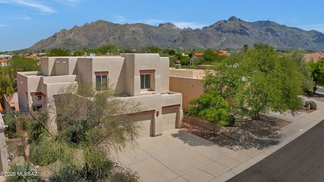461 E Covered Wagon Drive, Tucson, AZ 85704