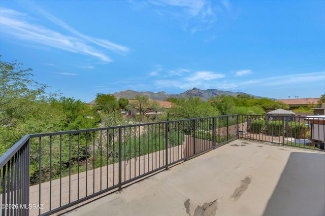 461 E Covered Wagon Drive, Tucson, AZ 85704