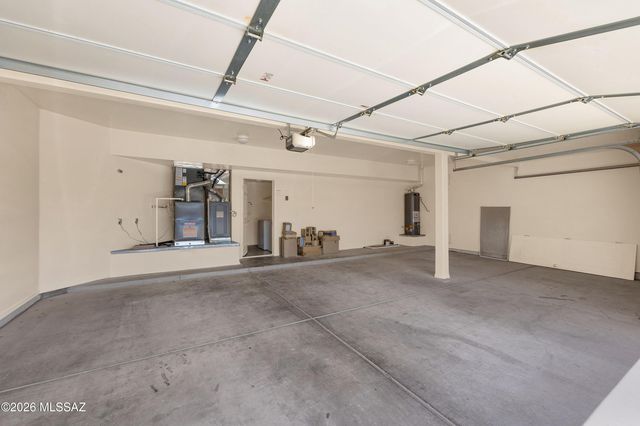 461 E Covered Wagon Drive, Tucson, AZ 85704