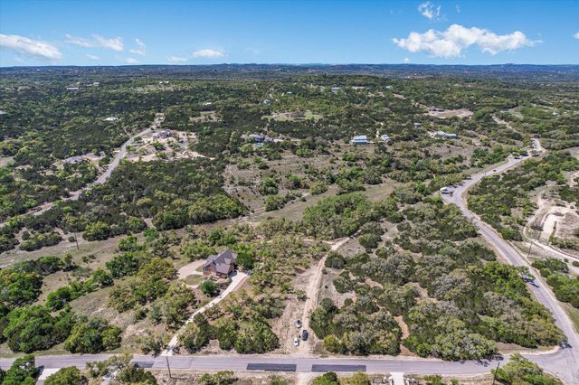 1022 Broken Spoke, Canyon Lake, TX 78133