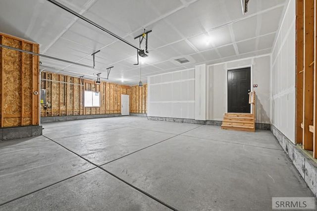 3982 Hidden Valley Drive, Ammon, ID 83406