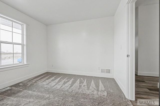 3982 Hidden Valley Drive, Ammon, ID 83406