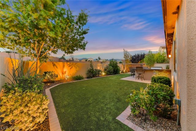 2534 Birch Hollow Street, Henderson, NV 89044