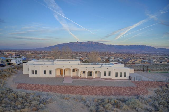 1500 12th Street SE, Rio Rancho, NM 87124