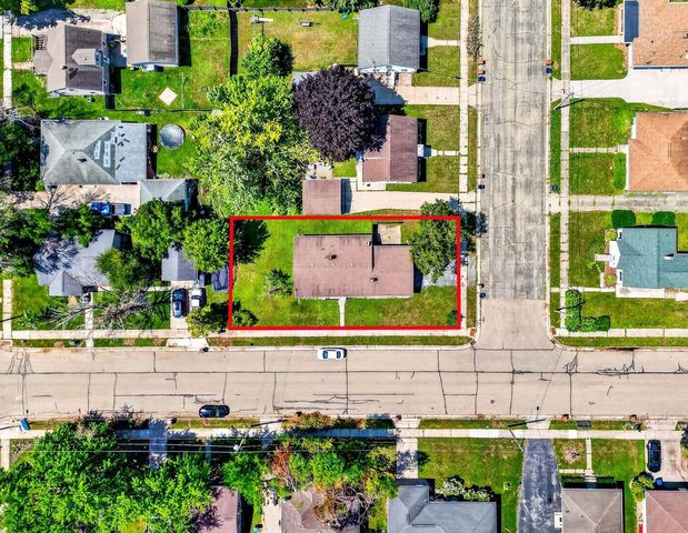 808 GROVE STREET, Menasha, WI 54952