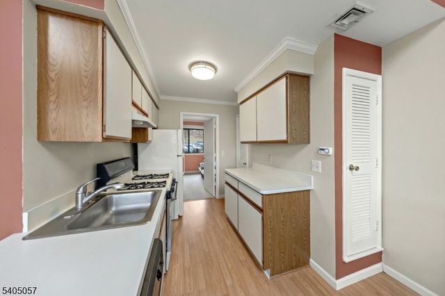 1 Baltusrol Ct. Unit 2 2, Vernon Twp., NJ 07462