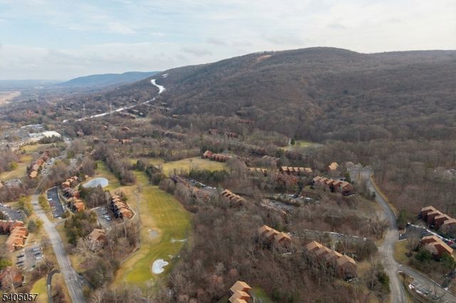 1 Baltusrol Ct. Unit 2 2, Vernon Twp., NJ 07462