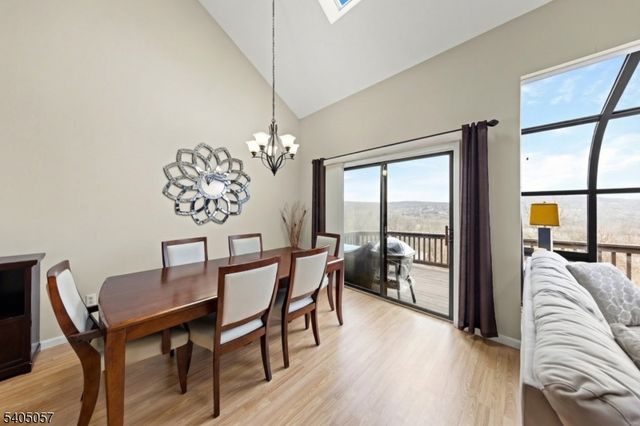 1 Baltusrol Ct. Unit 2 2, Vernon Twp., NJ 07462